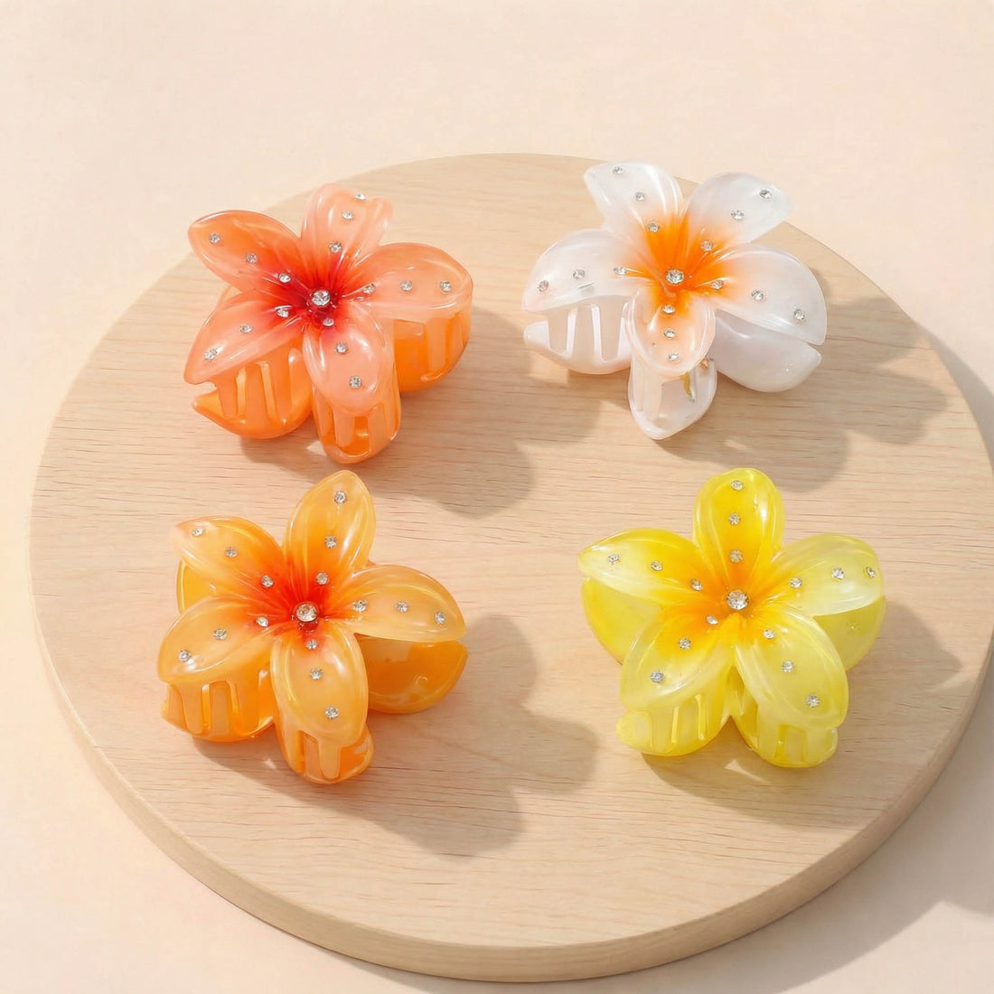 Gradient Flower Claw with Rhinestones