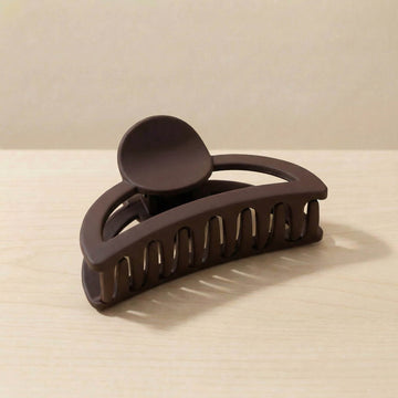 Cresent Dot Claw